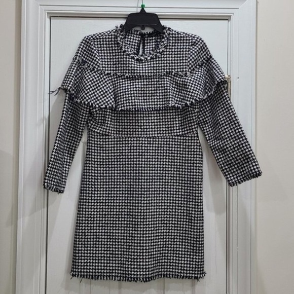 ZARA Woman Houndstooth Flannel Mini Dress - Picture 5 of 10